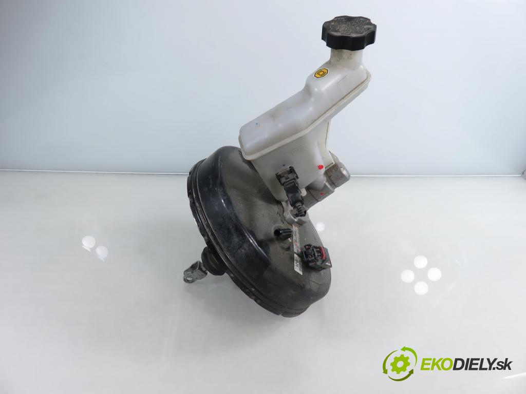 HYUNDAI ix35 (LM, EL, ELH) SUV 2011 99,00 1.6 - G4FD 1591,00 Posilovač 201104140695 ; 585002Y200 ; 0261230205 (Servočerpadlo)