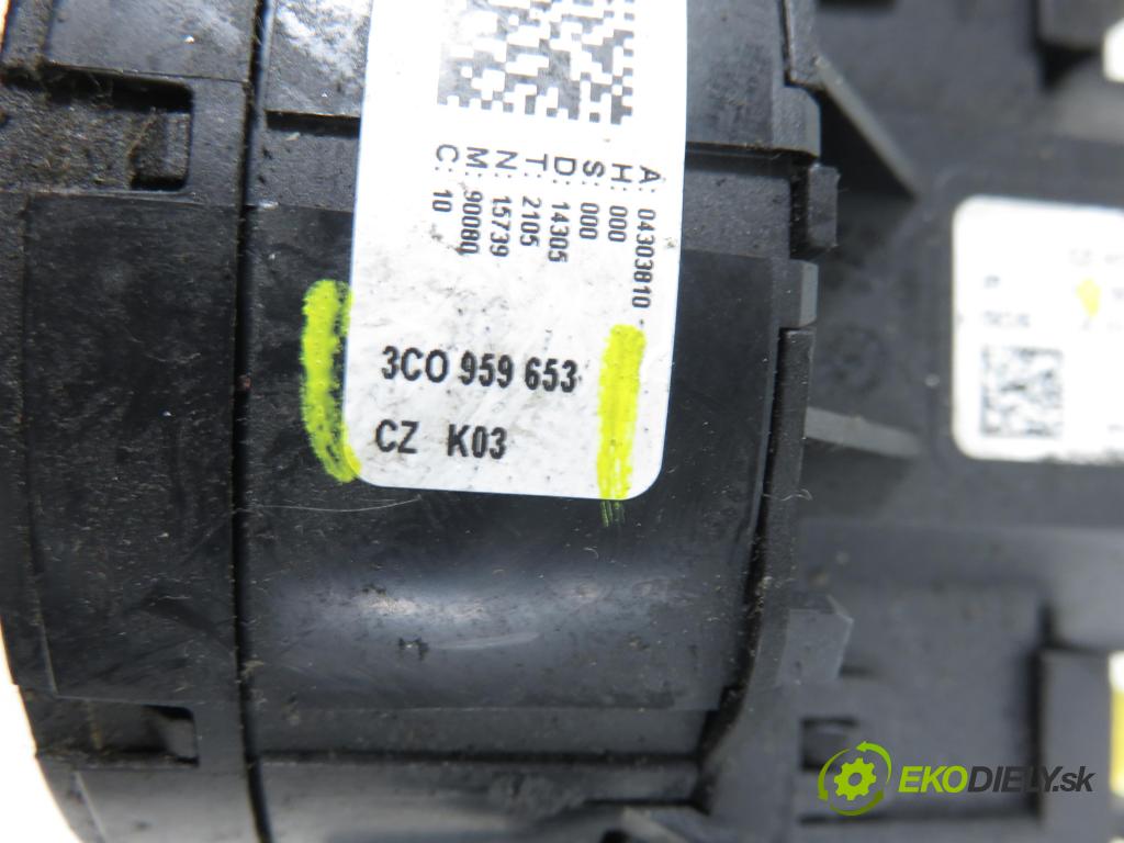 VW PASSAT B6 (3C2) SEDAN 2005 77,00 1.9 TDI PD 105 - BKC 1896,00 PAKA/ŘAZENÍ/SADA: 3C5953513C ; 3C0953549A ; 3C0959653