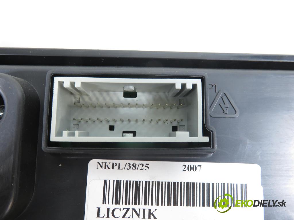 RENAULT ESPACE IV (JK0/1_) MINIVAN 2007 110,00 2.0 dCi 150 - M9R 740 1995,00 prístrojovka elektrický 8200660940