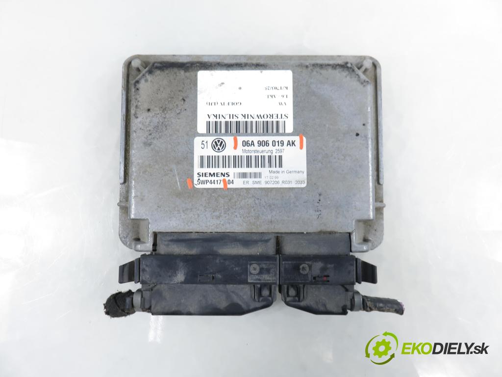 VW GOLF IV (1J1) HB 1999 74,00 1.6 - AKL 1595,00 Riadiaca jednotka Motor 06A906019AK ; 5WP4417