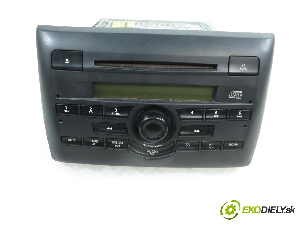 FIAT STILO (192_) HB 2002 59,00 1.2 16V 80 - 188 A5.000 1242,00 RADIO CD 735374218 ; 2FCF18C838JA