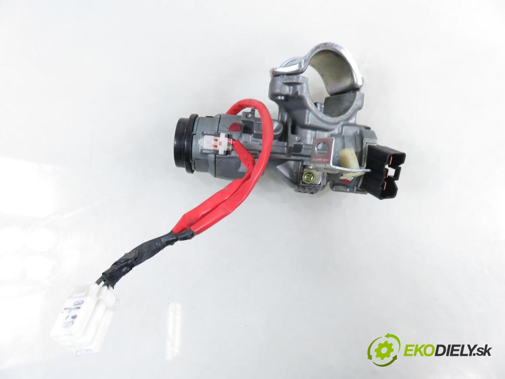 HYUNDAI ix35 (LM, EL, ELH) SUV 2011 99,00 1.6 - G4FD 1591,00 spinačka  (Spínacia skrinka)