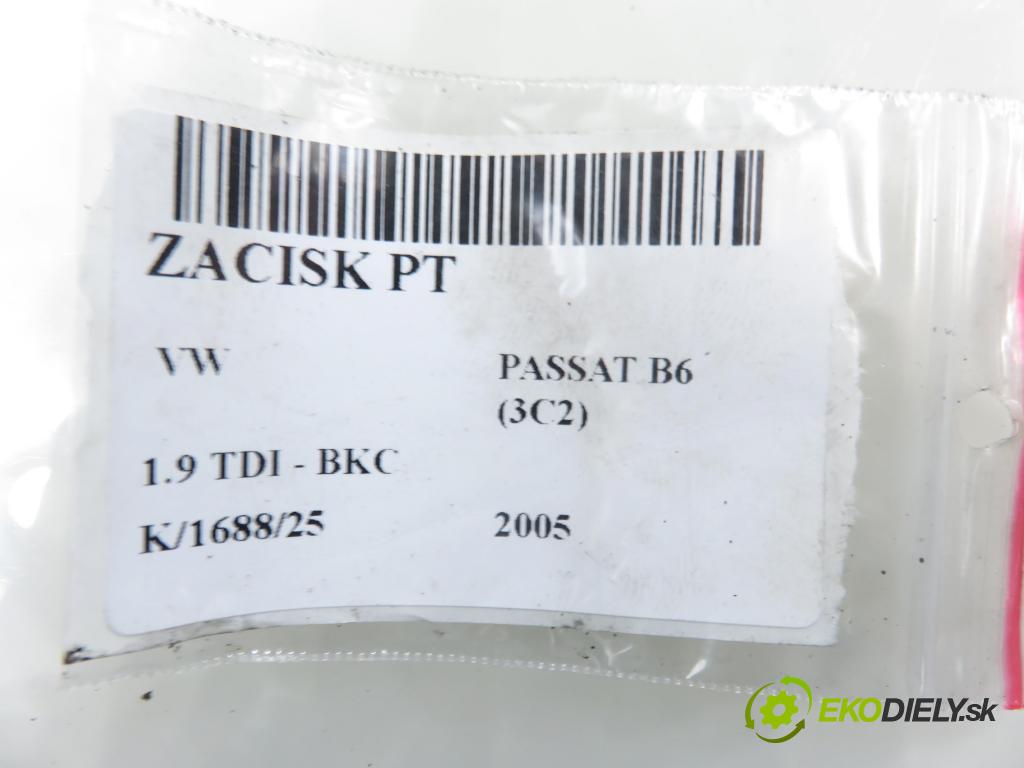VW PASSAT B6 (3C2) SEDAN 2005 77,00 1.9 TDI PD 105 - BKC 1896,00 Brzdič strmeň pravé zadné