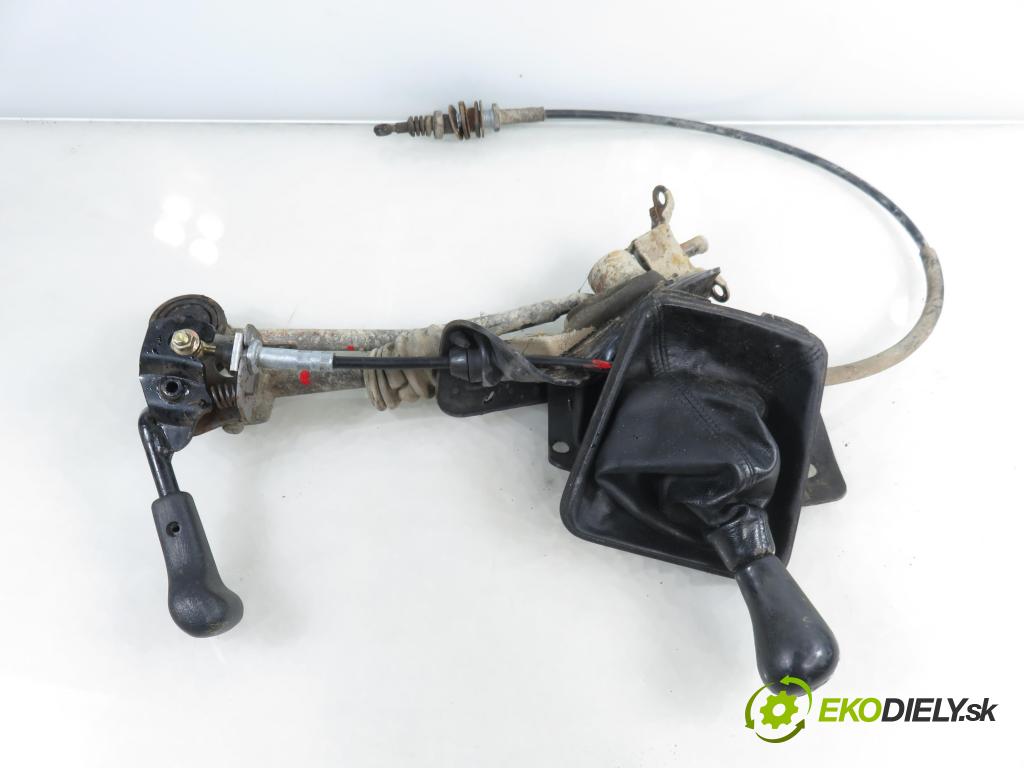 SUBARU FORESTER (SG_) KOMBI 2006 92,00 2.0 AWD 125 - EJ201 1994,00 ZVEDÁK: 