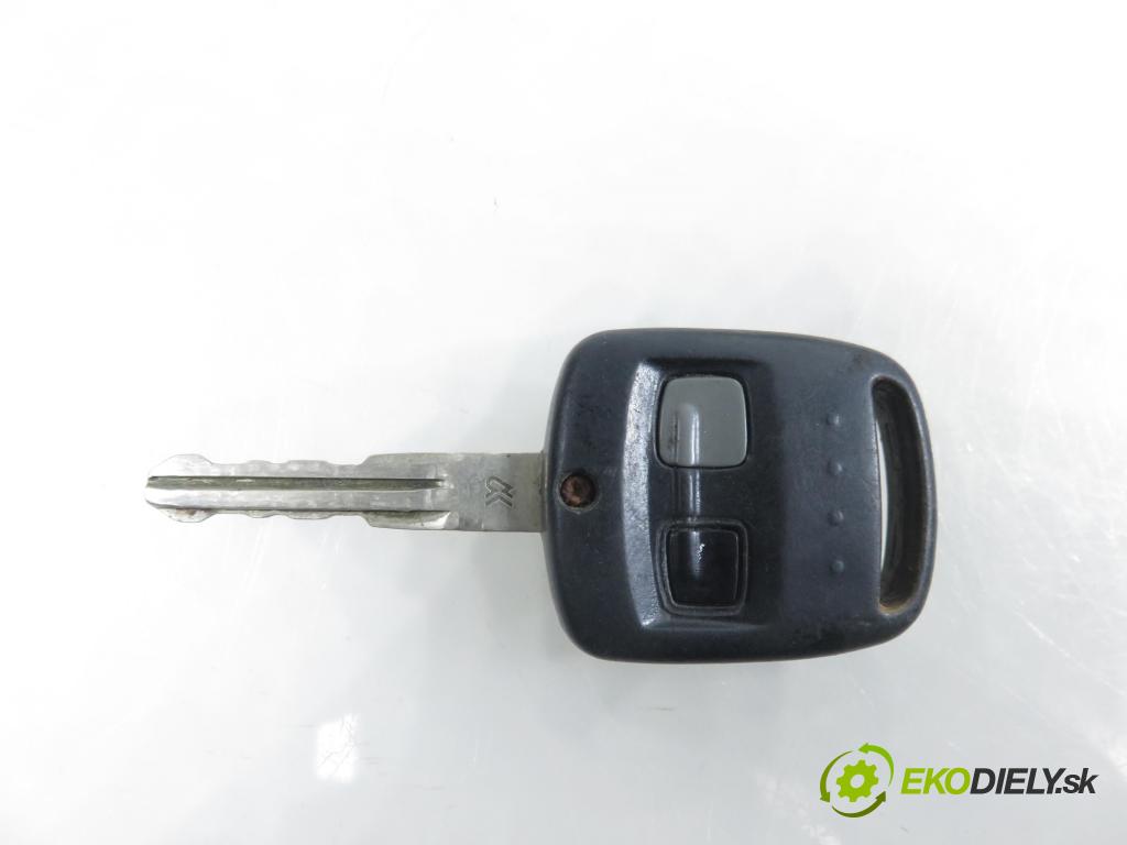 SUBARU FORESTER (SG_) KOMBI 2006 92,00 2.0 AWD 125 - EJ201 1994,00 spinačka / zámky X1T26171