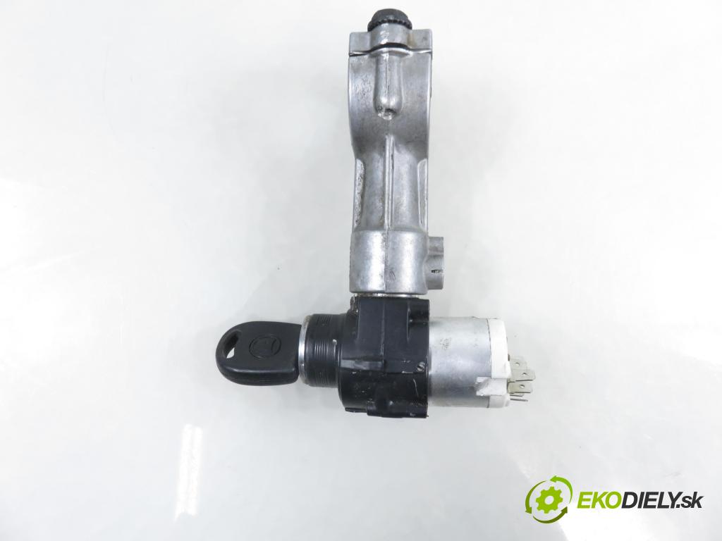 SKODA FELICIA II (6U1) HB 2000 50,00 1.3 MPI 68 1289,00 spinačka 441022221176 (Spínacia skrinka)