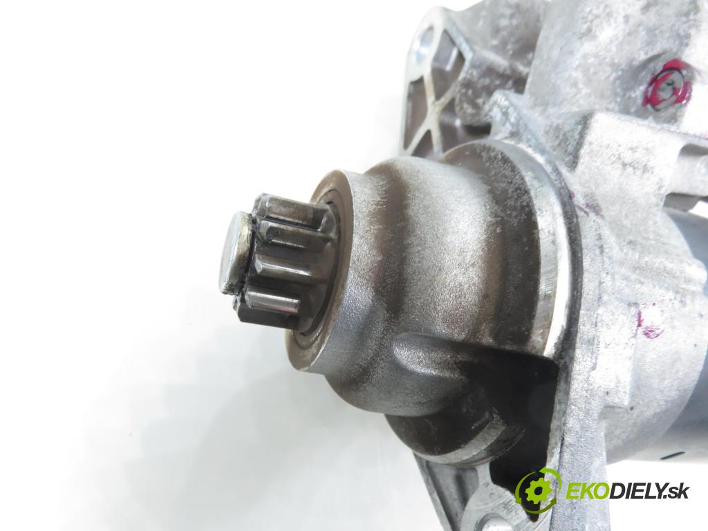 VW GOLF V (1K1) HB 2005 55,00 1.4 16V - BCA 1390,00 startér 02T911023R ; 0001120406 (Startér)