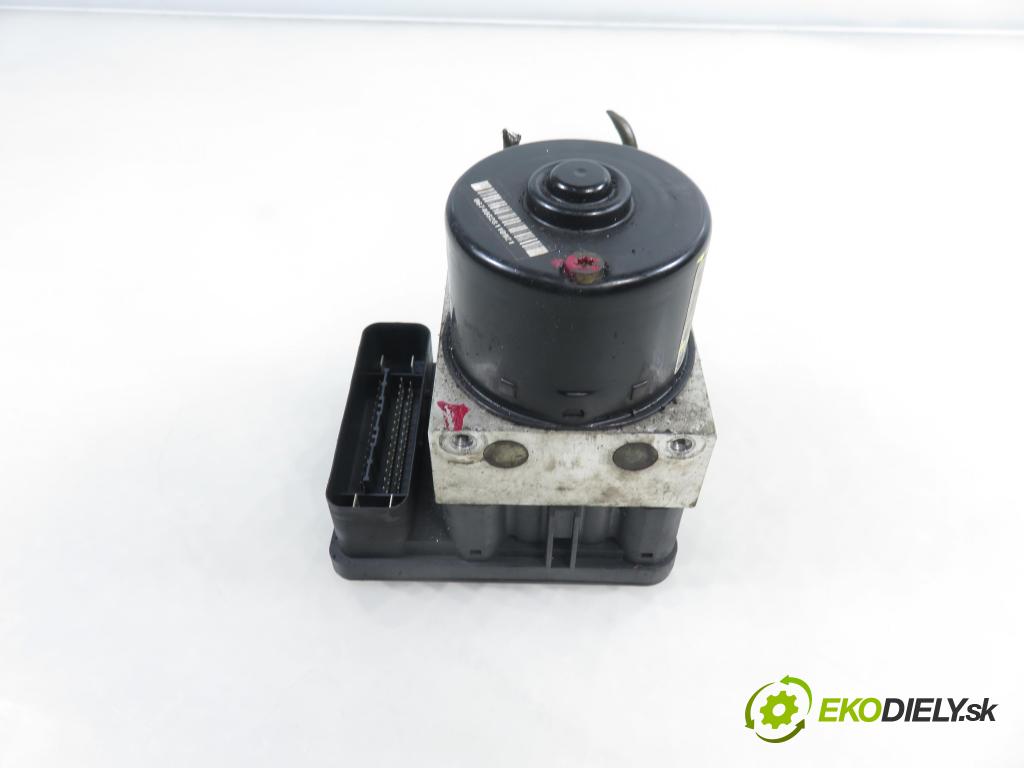 FORD FIESTA V (JH_, JD_) HB 2004 50,00 1.4 TDCi 68 - F6JB 1399,00 Pumpa ABS 2S612M110CD ; 10096001003 ; 10020600164 (Pumpa ABS)