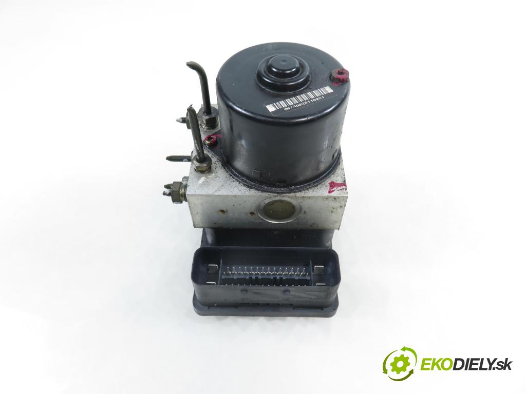 FORD FIESTA V (JH_, JD_) HB 2004 50,00 1.4 TDCi 68 - F6JB 1399,00 Pumpa ABS 2S612M110CD ; 10096001003 ; 10020600164 (Pumpa ABS)