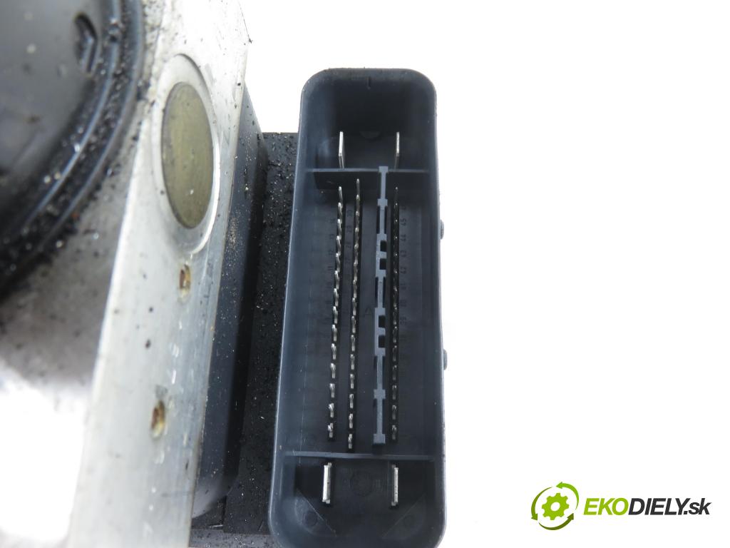 FORD FIESTA V (JH_, JD_) HB 2004 50,00 1.4 TDCi 68 - F6JB 1399,00 Pumpa ABS 2S612M110CD ; 10096001003 ; 10020600164 (Pumpa ABS)