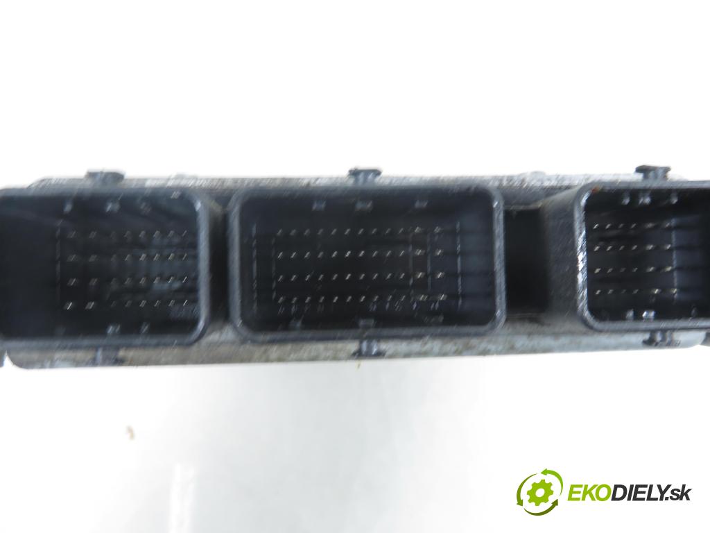 PEUGEOT PARTNER Combispace (5F) KOMBIVAN 2004 66,00 2.0 HDI - RHY (DW10TD) 1997,00 Riadiaca jednotka Motor 5WS40146AT ; 9653205080