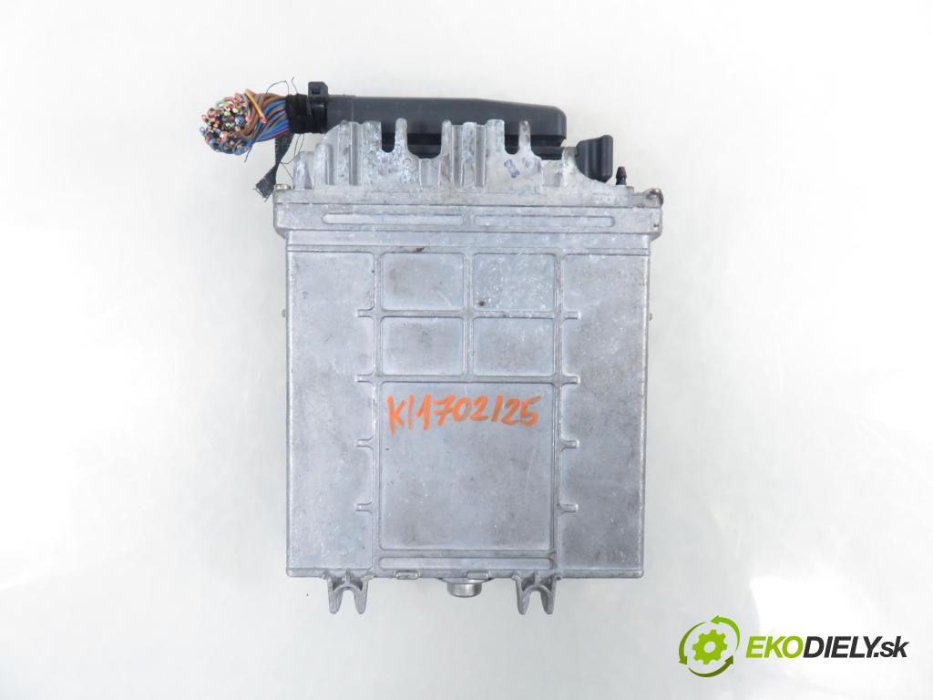 AUDI A4 (8D2, B5) SEDAN 1996 81,00 1.9 TDI 110 - AFN 1896,00 Riadiaca jednotka Motor 028906021CE ; 0281001425 ; 0281001426