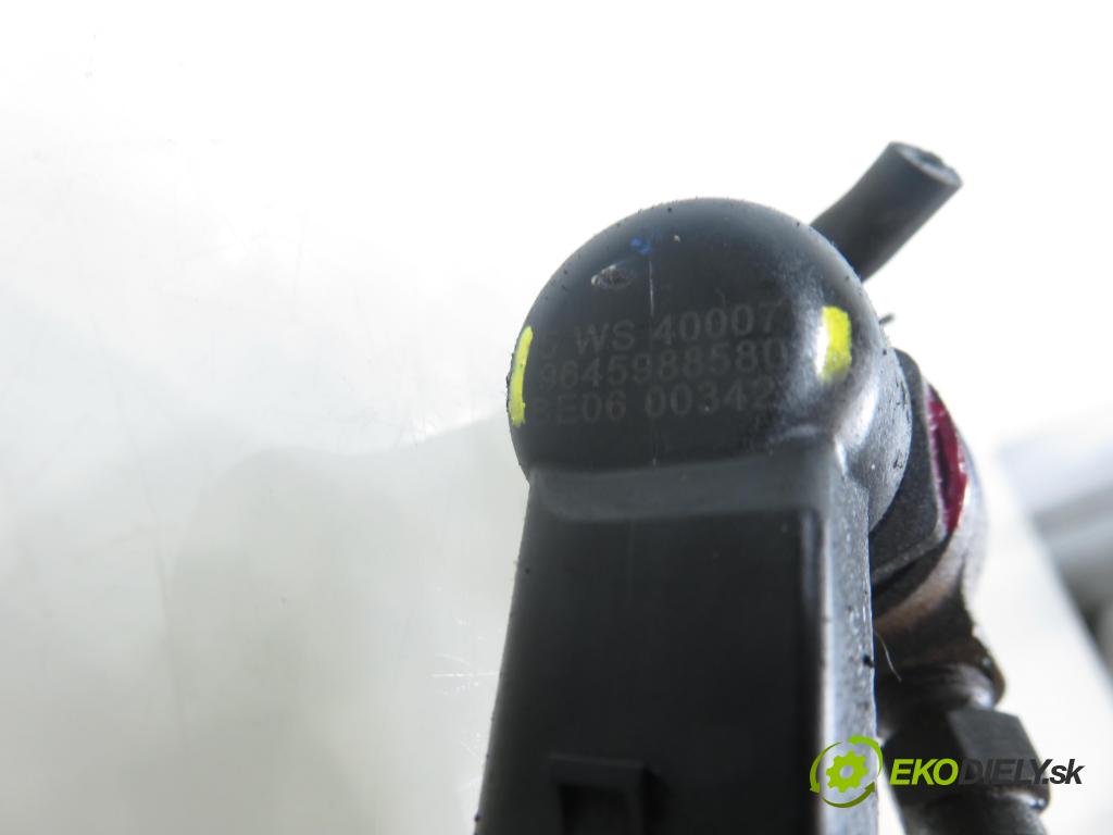 FORD FIESTA V (JH_, JD_) HB 2004 50,00 1.4 TDCi 68 - F6JB 1399,00 vstrekovač 5WS40007 ; 9645988580 (Vstrekovač paliva)