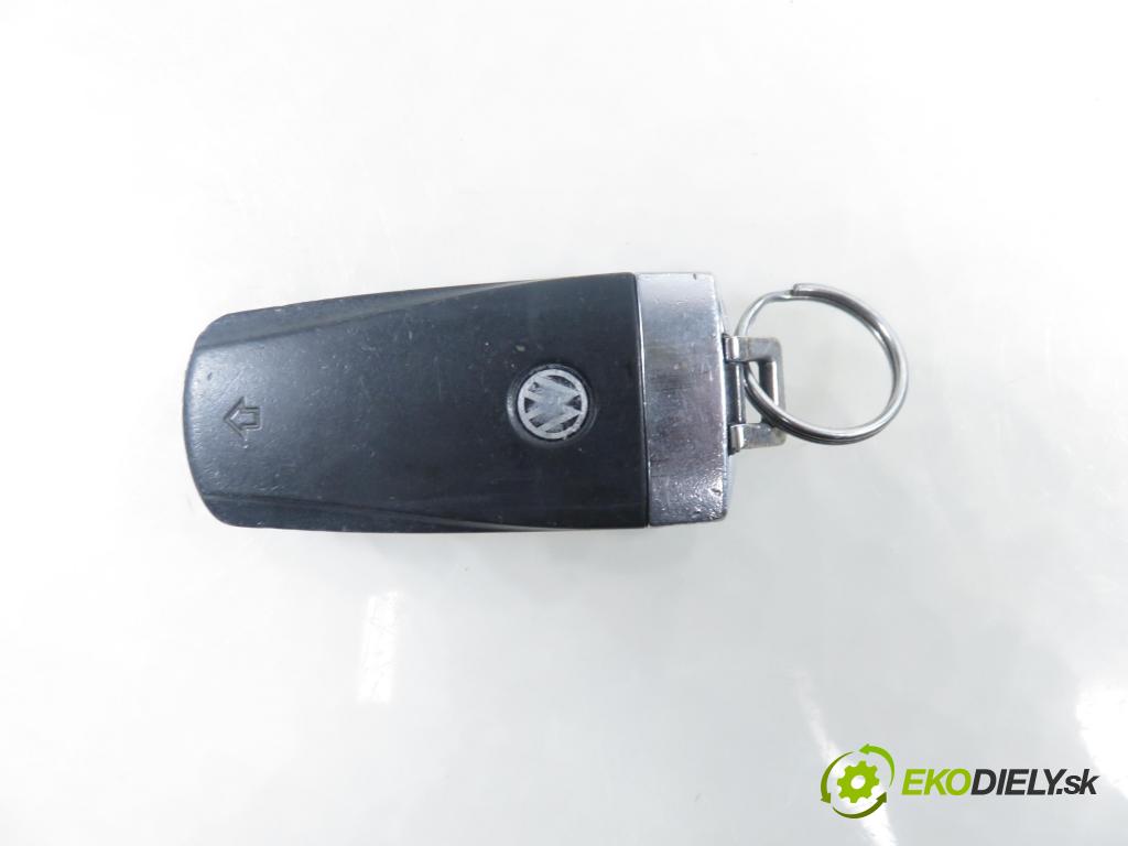 VW PASSAT B6 (3C2) SEDAN 2007 125,00 2.0 TDI - BMR 1968,00 spinačka 3C0905843Q (Spínacia skrinka)