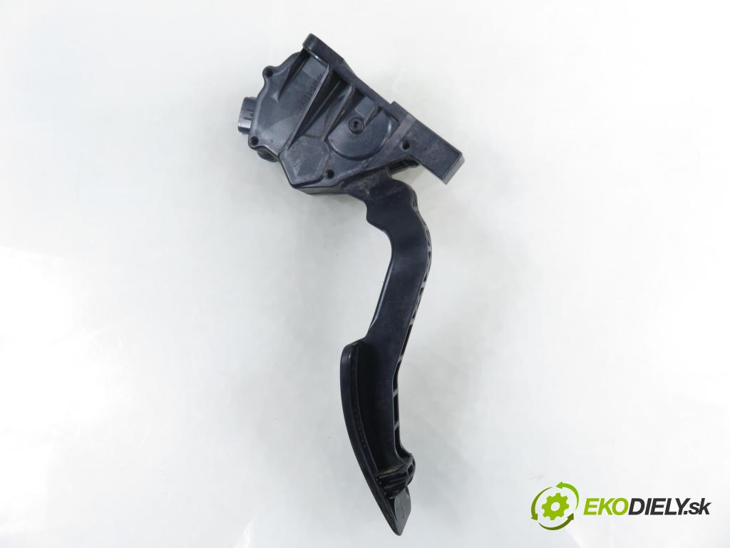 SUBARU FORESTER (SG_) KOMBI 2006 92,00 2.0 AWD 125 - EJ201 1994,00 Potenciometer plynu 1988007060 ; 36010SA060 (Potenciometer plynového pedálu)