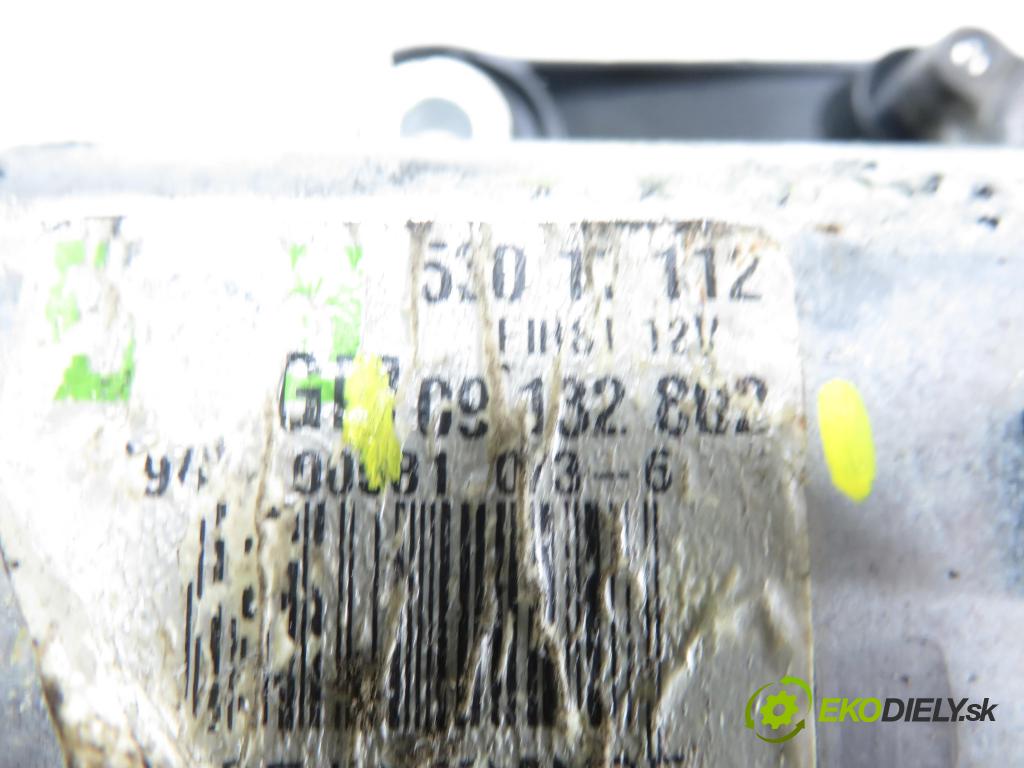 OPEL CORSA C (X01) HB 2001 43,00 1.0 12V 58 - Z 10 XE 973,00 Motorček stierače zadné 09132802