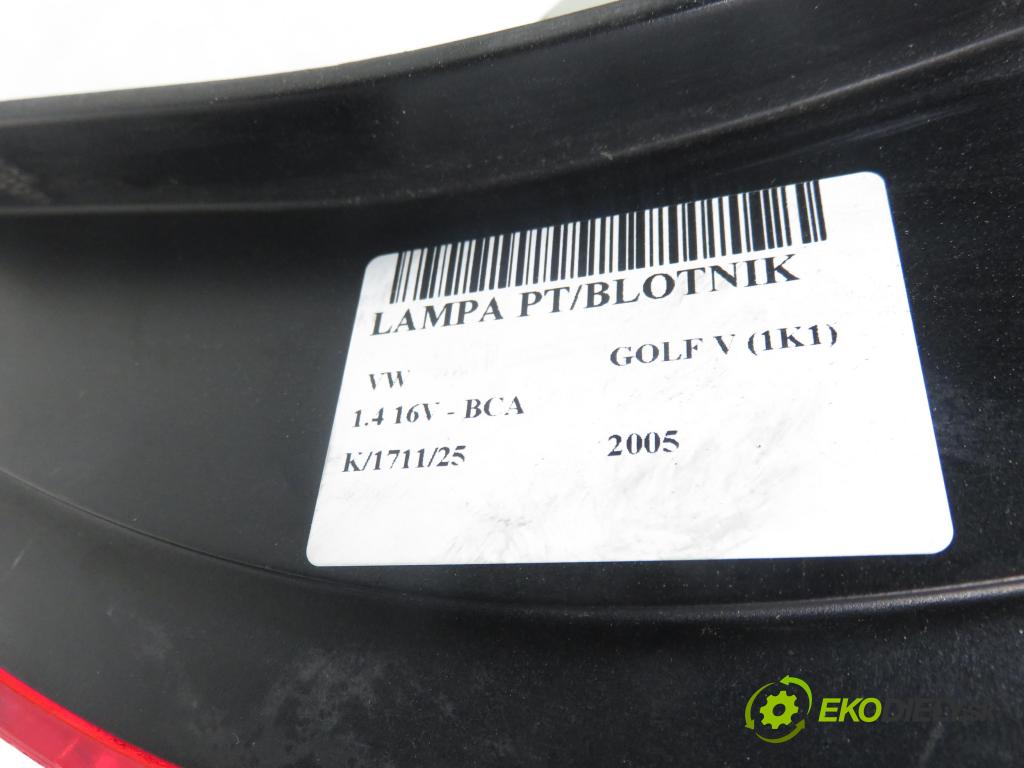 VW GOLF V (1K1) HB 2005 55,00 1.4 16V - BCA 1390,00 světlo pravé zadní 1K6945096E
