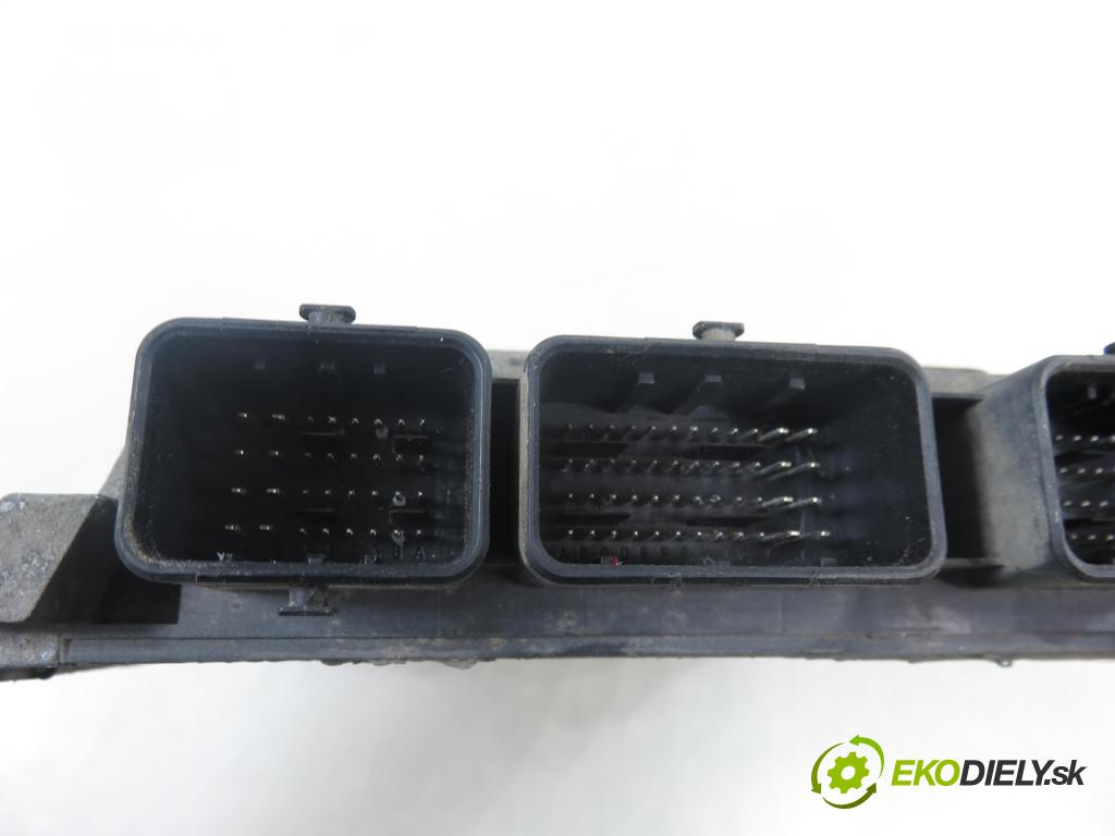 PEUGEOT BOXER Skrzynia FURGON 2007 88,00 2.2 HDi 120 - 4HU (P22DTE) 2198,00 Riadiaca jednotka Motor 9663289180 ; 9661256980