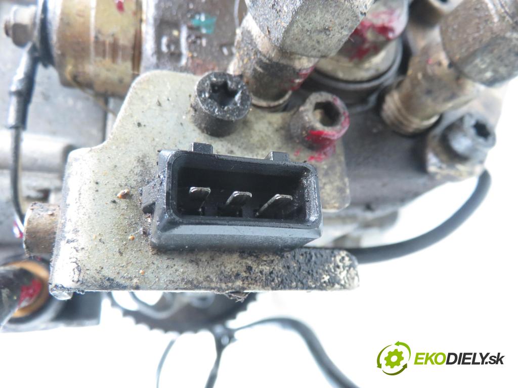 AUDI 80 (8C, B4) SEDAN 1993 66,00 1.9 TDI - 1Z 1896,00 Pumpa vstrekovacia 028130109J ; 0460404995 (Vstrekovacie čerpadlo)