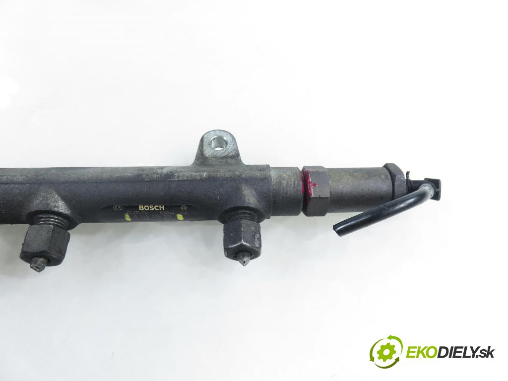 RENAULT LAGUNA II (BG0/1_) LIFTBACK 2002 88,00 1.9 dCi 120 - F9Q 750 1870,00 Lišta vstrekovacia 0445214024 ; 7700114017 ; 0281002405 (Vstrekovacia lišta)