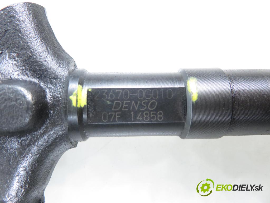 TOYOTA AVENSIS Kombi (_T25_) KOMBI 2004 85,00 2.0 D-4D 116 - 1CD-FTV 1995,00 vstrekovač 236700G010 (Vstrekovač paliva)