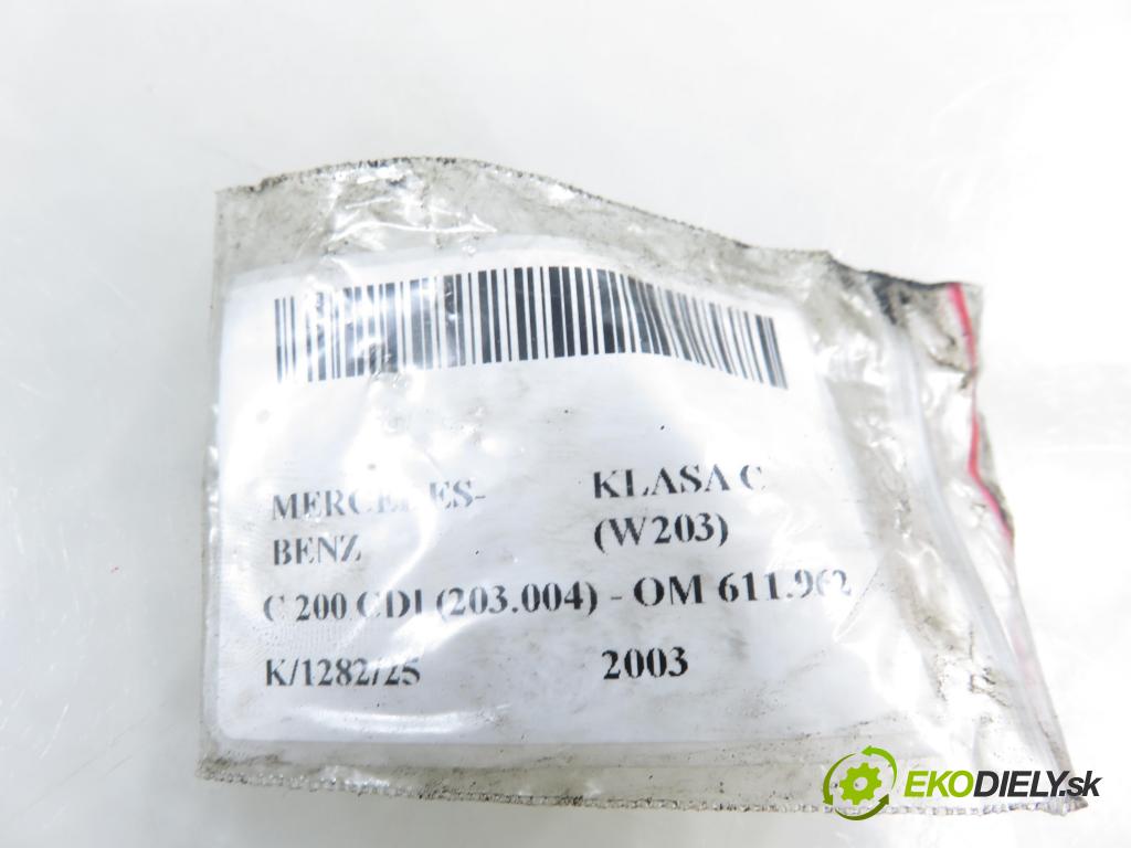 MERCEDES-BENZ KLASA C (W203) SEDAN 2003 85,00 C 200 CDI 116 - OM 611.962 2148,00 vstrekovač 0445110100 ; 6110701387 (Vstrekovač paliva)