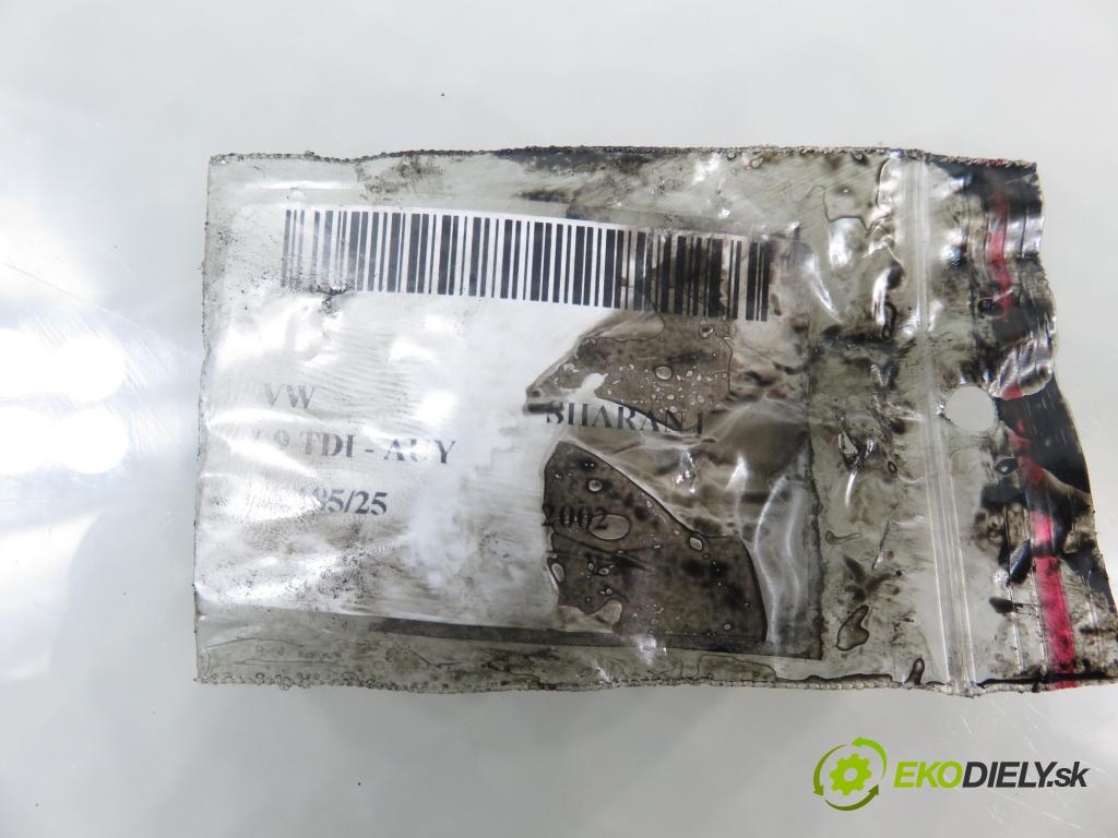 VW SHARAN (7M8, 7M9, 7M6) MINIVAN 2002 85,00 1.9 TDI PD 115 - AUY 1896,00 Vstrekovač 038130073AK ; 0414720038 (Vstrekovač paliva)