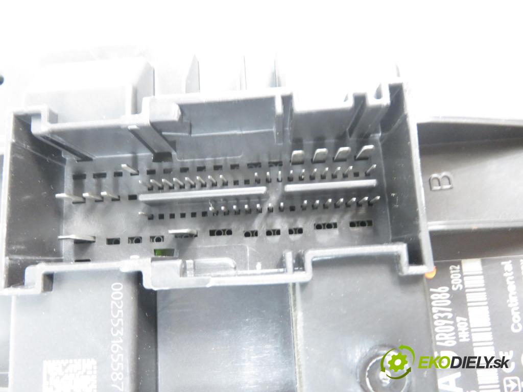 SEAT IBIZA IV (6J5, 6P1) HB 2009 51,00 1.2 12V DOHC 70 - BZG 1198,00 MODUL BSI 6R0937086 ; A2C53211073 ; 5WK49423B