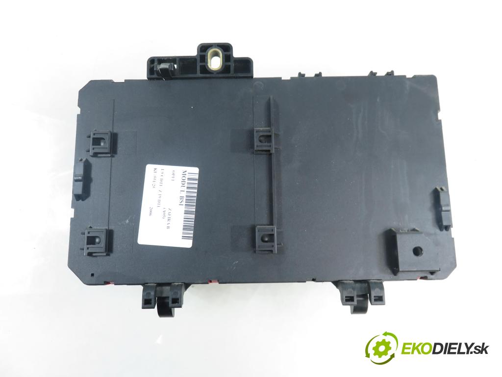 OPEL ZAFIRA B (A05) MINIVAN 2006 74,00 1.9 CDTI 8V 101 - Z 19 DTL 1910,00 MODUL BSI 13206759HG ; 5DK00866952