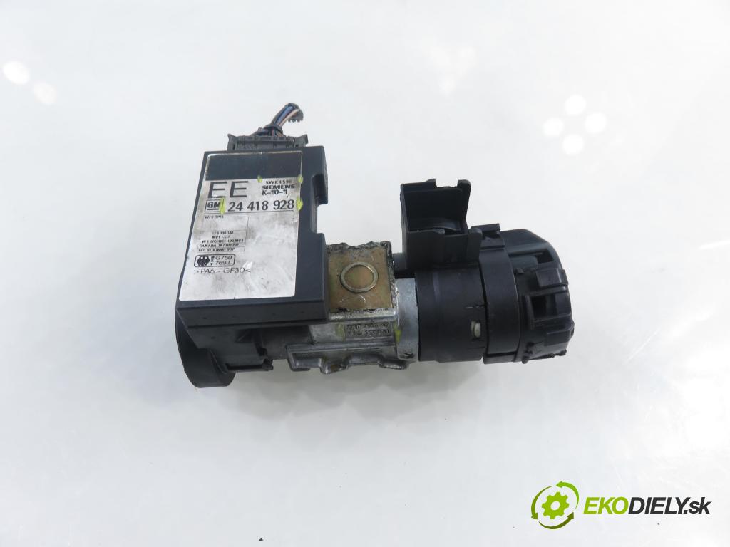 OPEL VECTRA B Kombi (J96) KOMBI 2000 74,00 2.0 DTI 16V - X 20 DTH 1995,00 spinačka 26037948 ; 26037951 ; 5WK4596 (Spínacia skrinka)