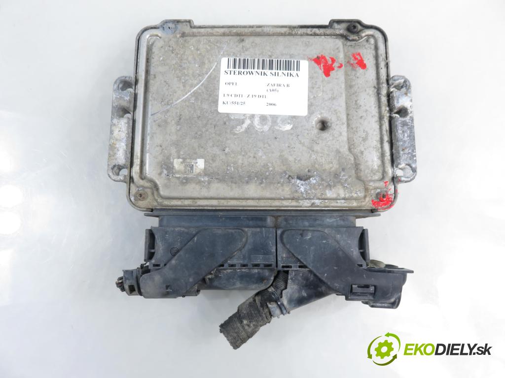 OPEL ZAFIRA B (A05) MINIVAN 2006 74,00 1.9 CDTI 8V 101 - Z 19 DTL 1910,00 Riadiaca jednotka Motor 0281012549 ; 5598922