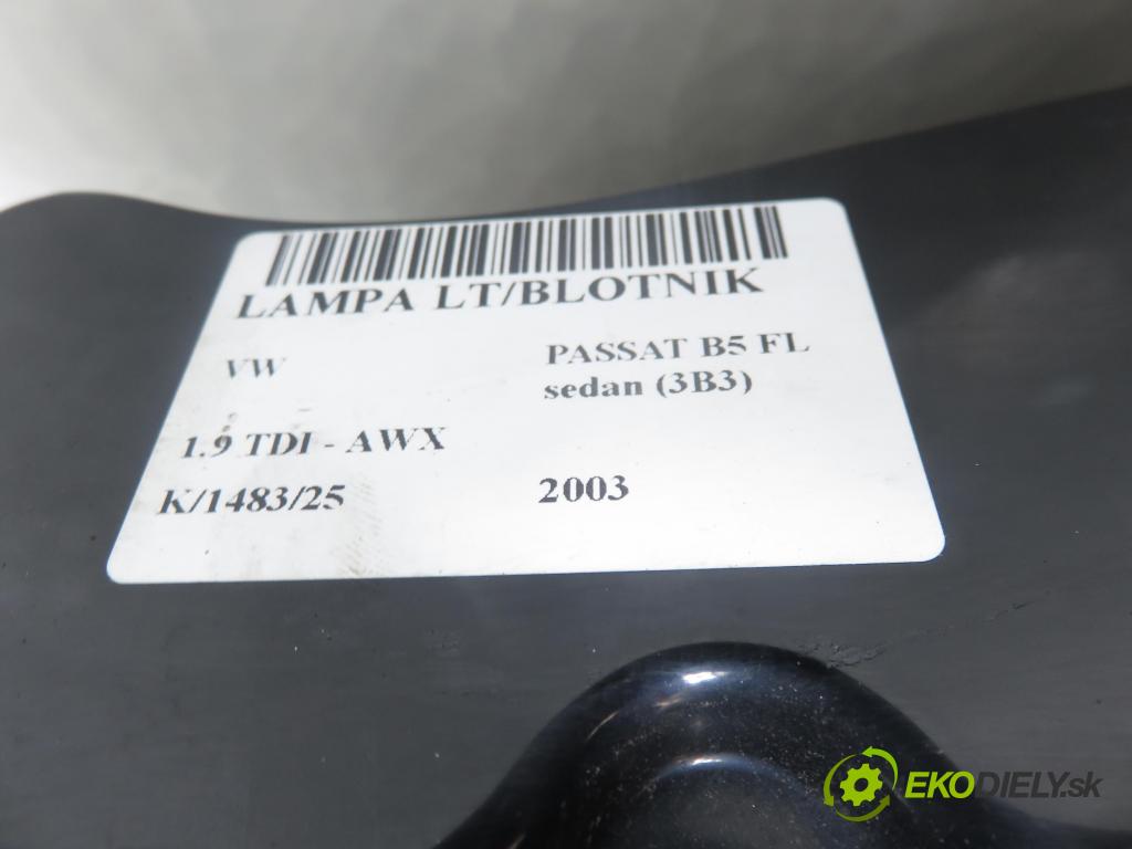 VW PASSAT B5.5 (3B3) SEDAN 2003 96,00 1.9 TDI - AWX 1896,00 světlo levé zadní 3B5945257B