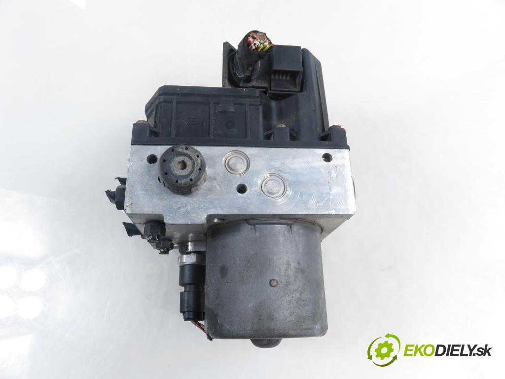 VW PASSAT B5.5 (3B3) SEDAN 2003 96,00 1.9 TDI - AWX 1896,00 Pumpa ABS 0265950055 ; 0265225124 (Pumpa ABS)