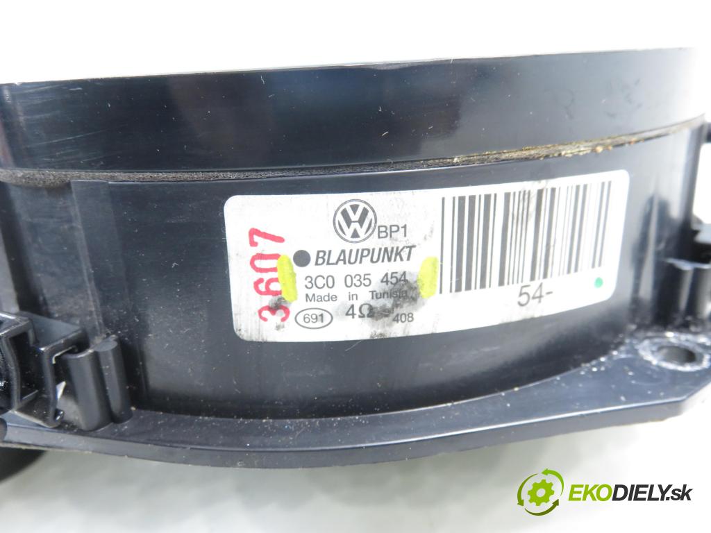 VW PASSAT B6 (3C2) SEDAN 2007 125,00 2.0 TDI - BMR 1968,00 reproduktor Dvere 3C0035454