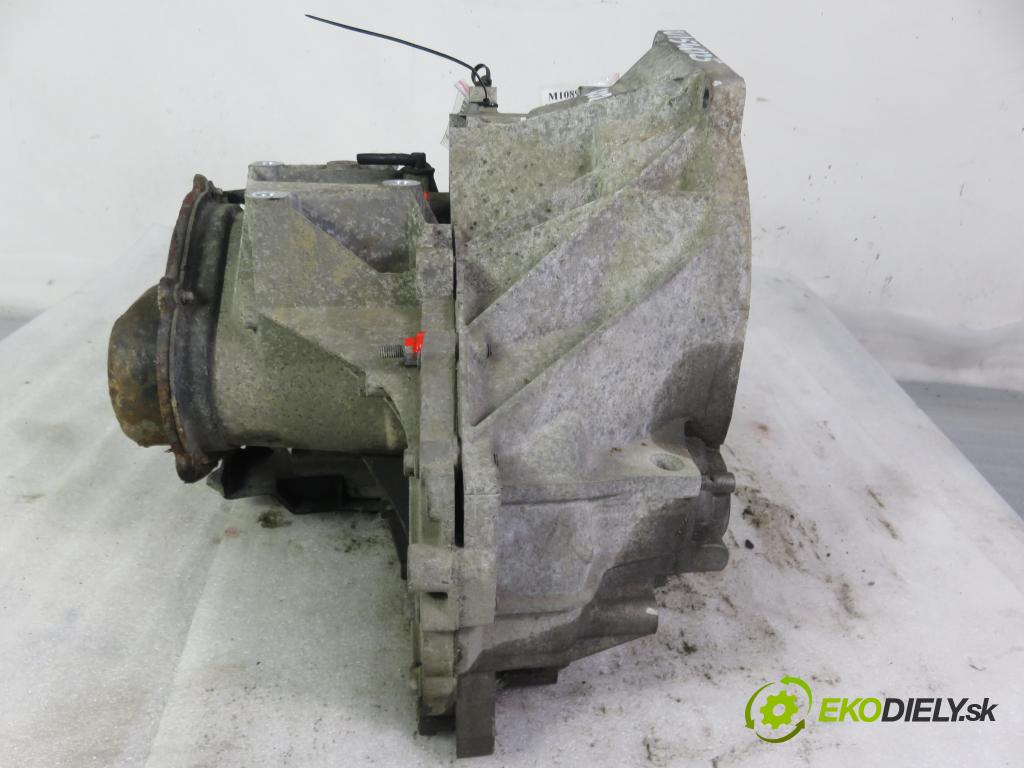 FORD FOCUS III HB 2016 77,00 1.6 Ti VCT 105 - IQDC 1596,00 převodovka MANUALNA DV6R7002ABE