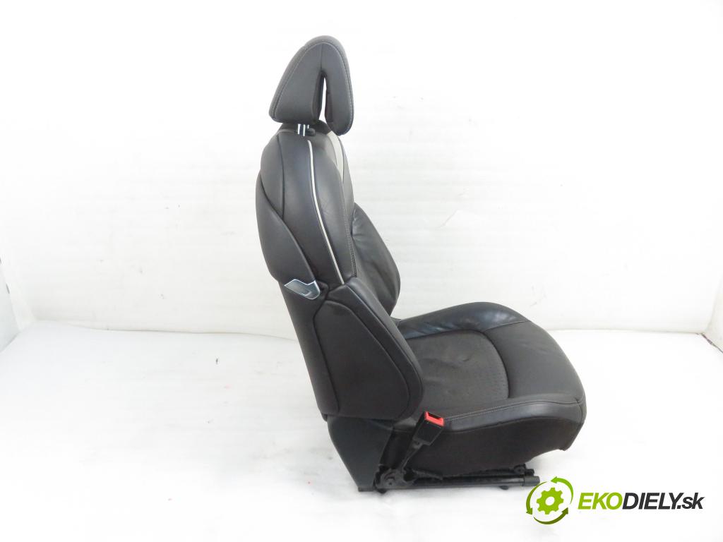 CITROEN C5 III (RD_) SEDAN 2008 155,00 3.0 V6 211 - XFV (ES9A) 2946,00 Sedadlo šoféri
