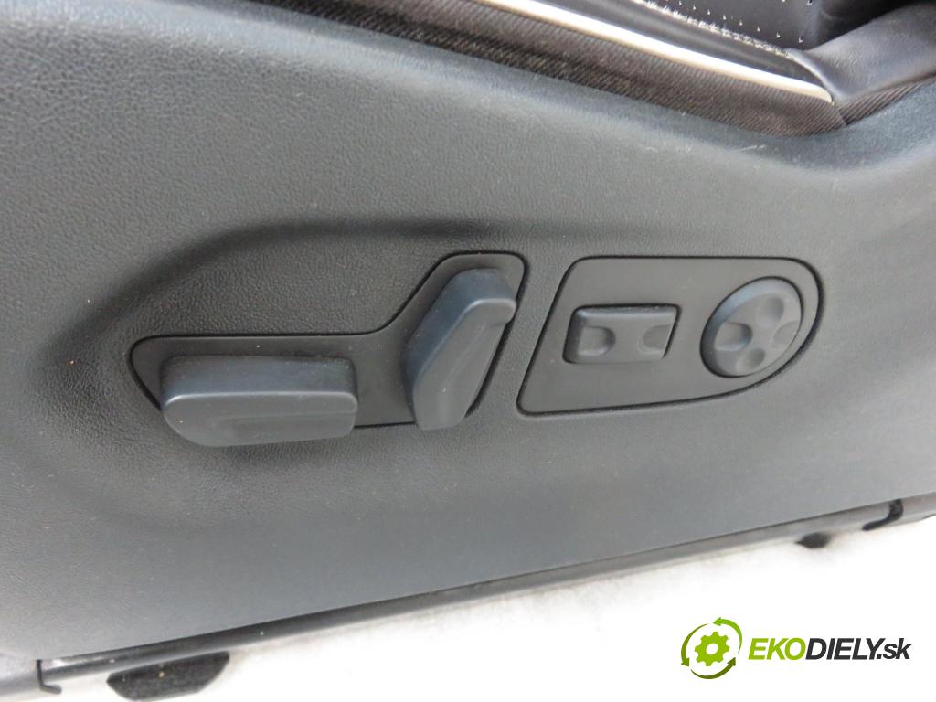 CITROEN C5 III (RD_) SEDAN 2008 155,00 3.0 V6 211 - XFV (ES9A) 2946,00 Sedadlo šoféri