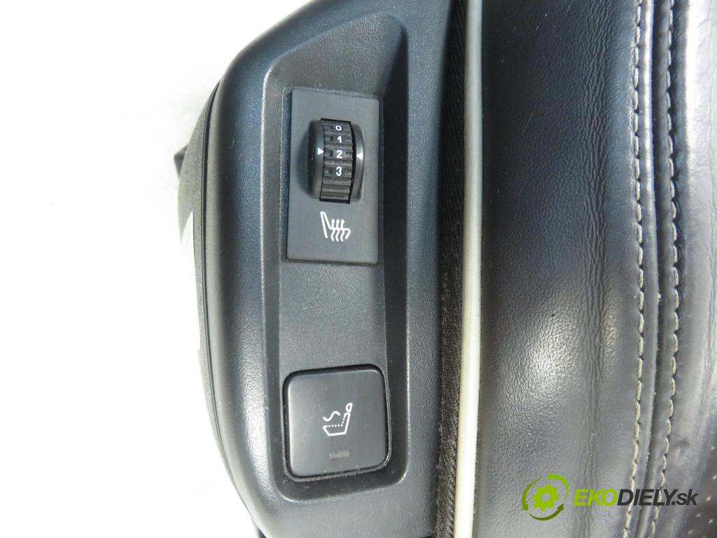 CITROEN C5 III (RD_) SEDAN 2008 155,00 3.0 V6 211 - XFV (ES9A) 2946,00 Sedadlo šoféri