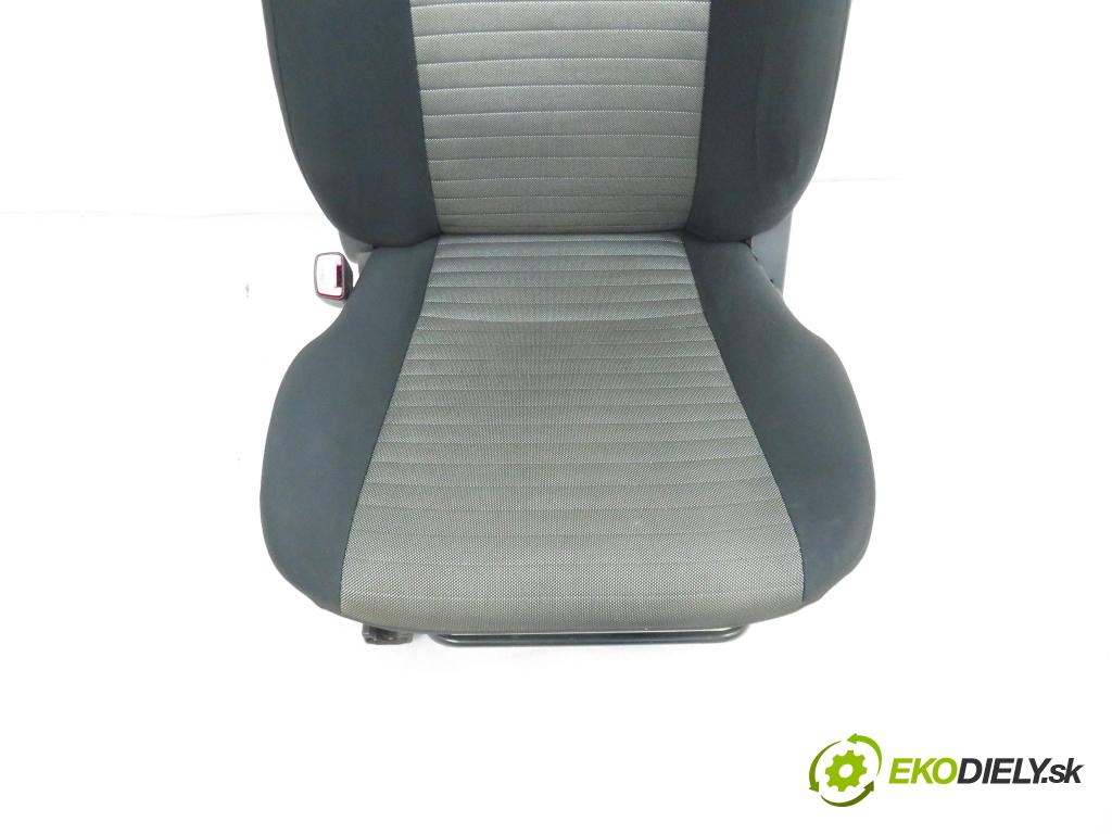 SUZUKI SX4 (EY, GY) CROSSOVER 2008 79,00 1.6 VVT 4x4 (RW 416) 107 - M16A 1586,00 Sedadlo šoféri