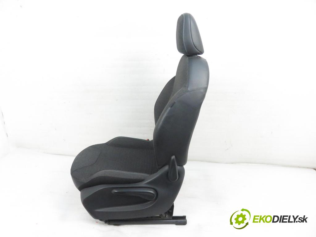 CITROEN C3 II (SC_) HB 2010 0,00 1.6 HDi 90 - 9HX (DV6ATED4) 1560,00 Sedadlo šoféri
