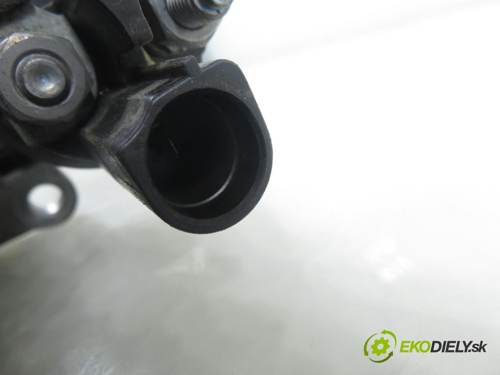 VW PASSAT B6 (3C2) SEDAN 2007 125,00 2.0 TDI - BMR 1968,00 Štartér 0001123014 (Štartér)