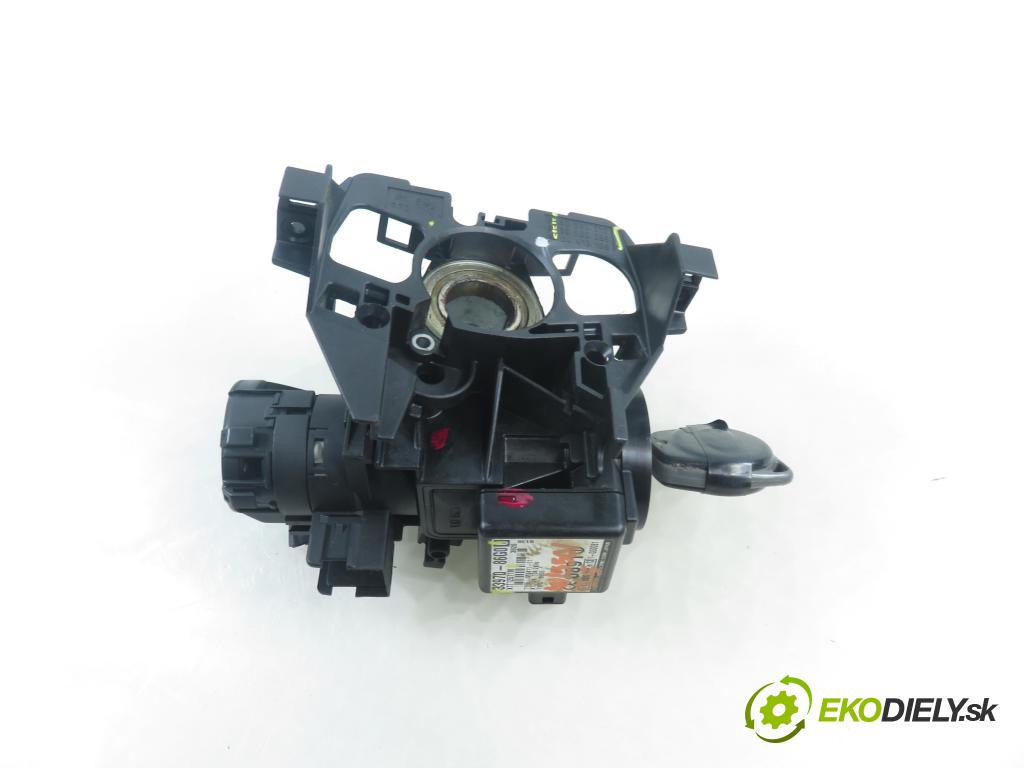 SUZUKI IGNIS II (MH) HB 2003 69,00 1.3 VVT 4x4 94 - M13A 1328,00 spinačka 24413106 ; 3397086G0 ; X1T12571M (Spínacia skrinka)