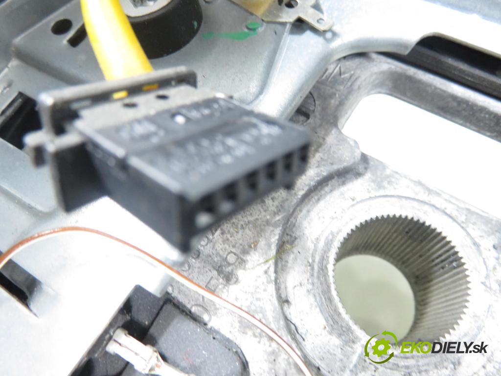 OPEL ASTRA H Kombi (A04) KOMBI 2007 81,00 1.7 CDTI - A 17 DTJ 1686,00 Volant (Volant)