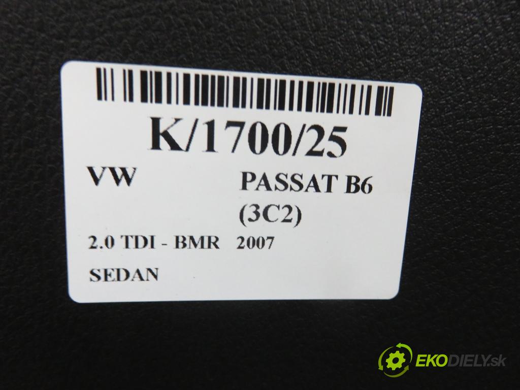 VW PASSAT B6 (3C2) SEDAN 2007 125,00 2.0 TDI - BMR 1968,00 Sedadlá, sedačky 