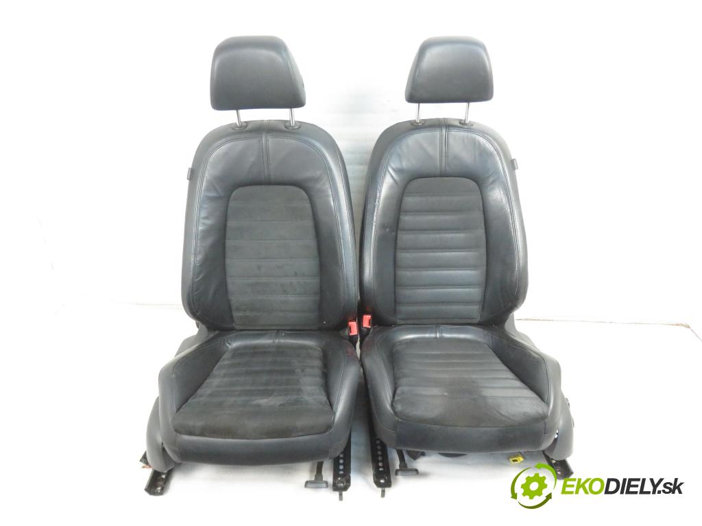 VW PASSAT B6 (3C2) SEDAN 2007 125,00 2.0 TDI - BMR 1968,00 Sedadlá, sedačky