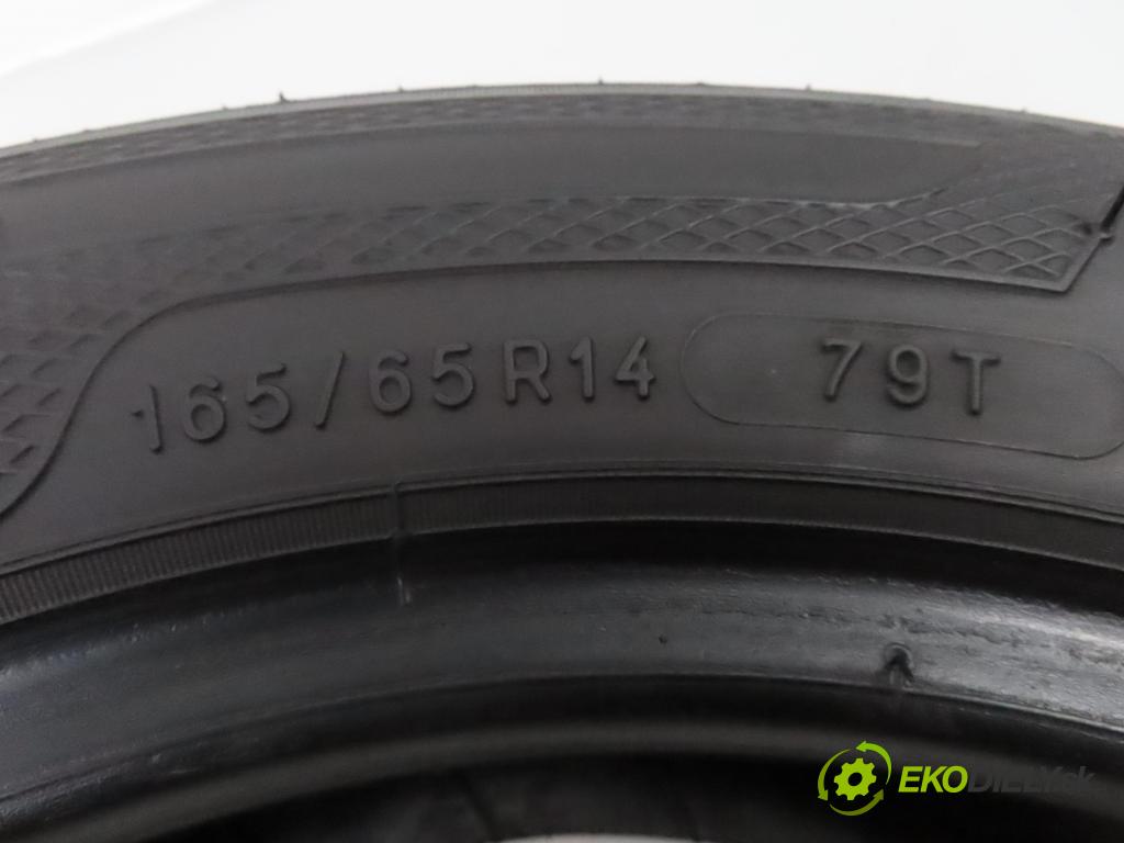 2016    PNEUMATIKY: / PNEUMATIKA: LETNÁ: