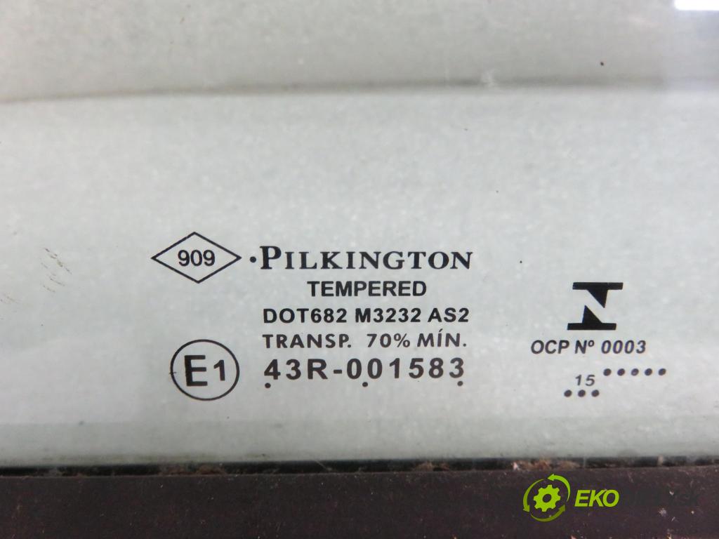 RENAULT MASTER III Platforma / podwozie (EV, HV, UV) KABINA/PLATFORMA 2015 0,00 2.3 dCi 165 FWD - M9T 700 2298,00 Okno STENY: