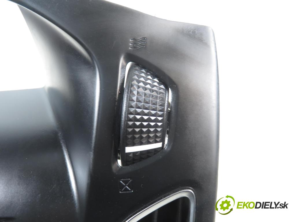 FORD FOCUS III HB 2016 77,00 1.6 Ti VCT 105 - IQDB 1596,00 palubná doska F1ET18K811AD