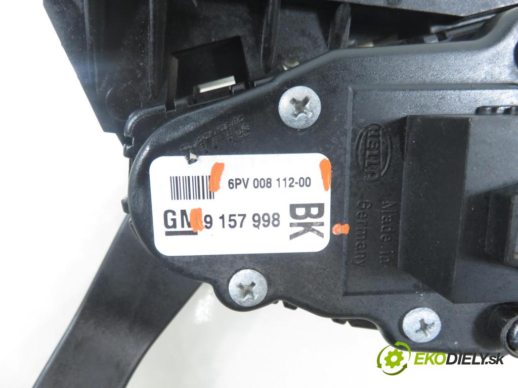 OPEL ASTRA H Kombi (A04) KOMBI 2007 81,00 1.7 CDTI - A 17 DTJ 1686,00 Potenciometer plynu 9157998BK ; 6PV00811200 (Potenciometer plynového pedálu)