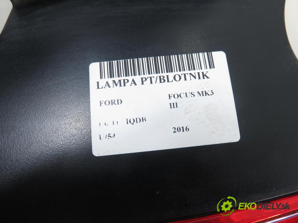 FORD FOCUS III HB 2016 77,00 1.6 Ti VCT 105 - IQDB 1596,00 světlo pravé zadní F1EB13404BC